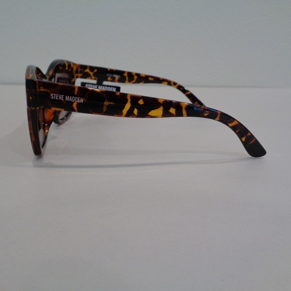 Steve Madden MONICA Tortoise New Womens Sunglasses main image 7